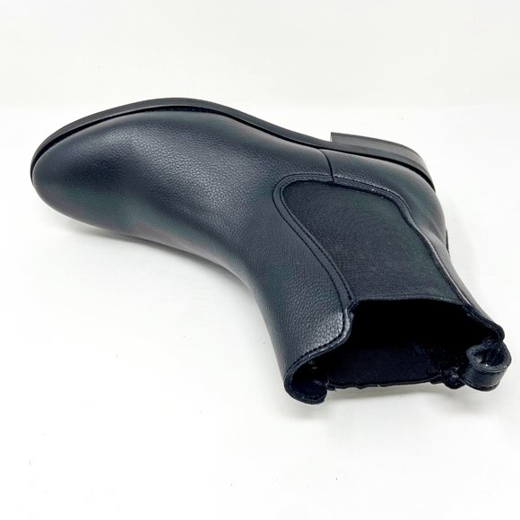 Thursday Boot Co Womens Black Vegan Duchess Handcrafted Leather Bootie - Picture 4 of 5